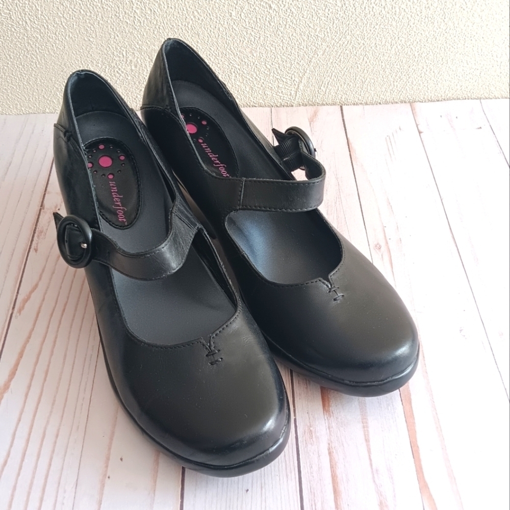 Underfoot| Black Leather Mary Jane Wedge Heel Sz 9 Comfort Minimal Professional